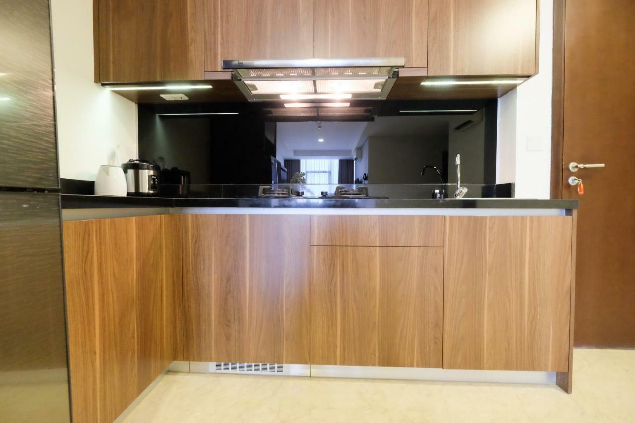 Choice Modern 2br L'avenue By Travelio Apartment Jakarta